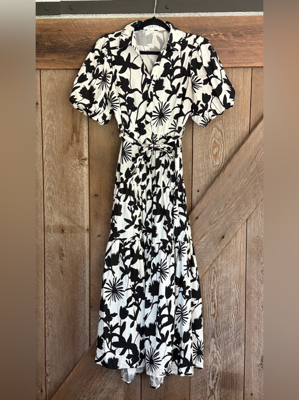 Black & White Floral Maxi Dress with Puff Sleeves and Tie Waist